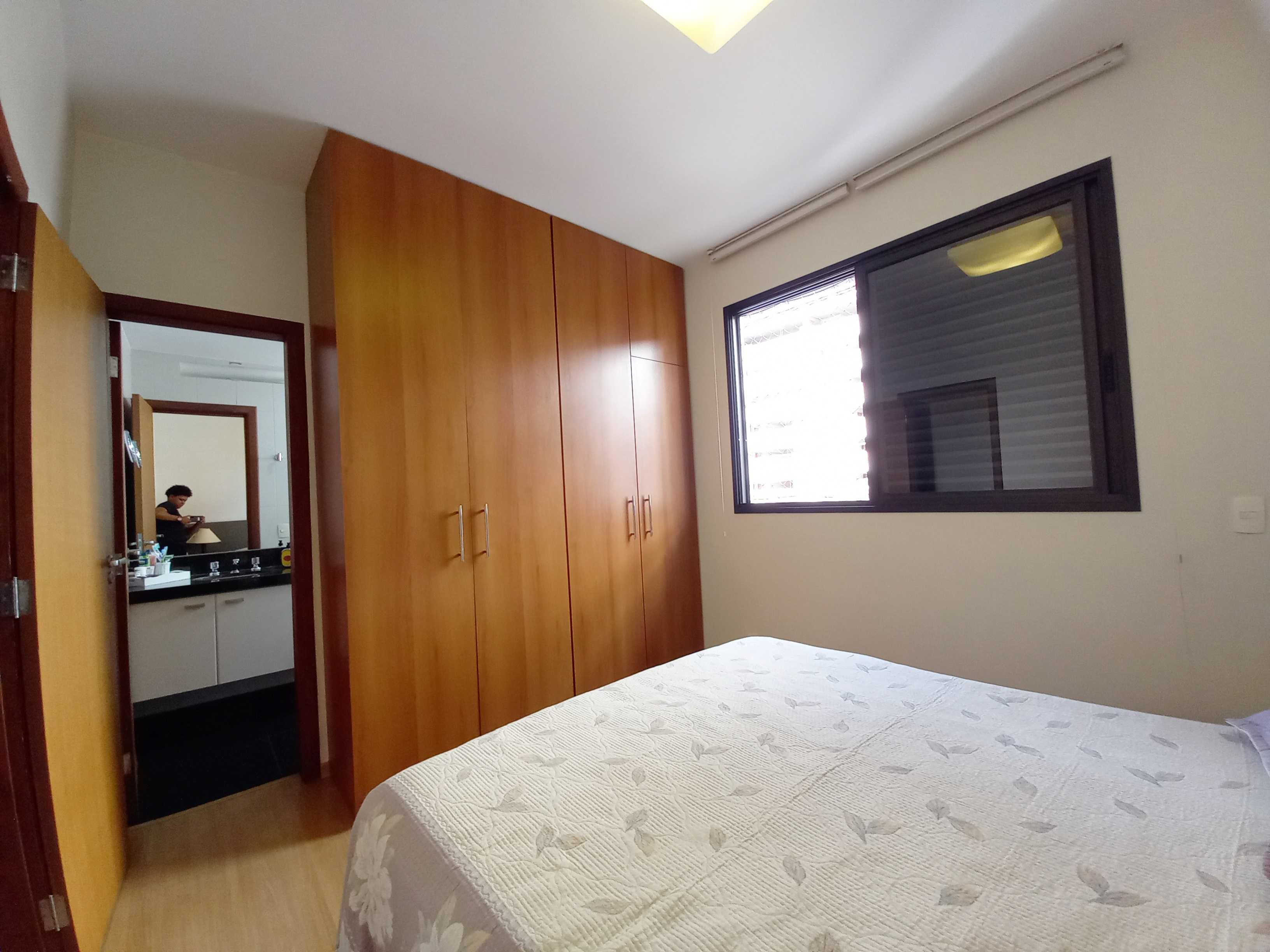 Apartamento à venda com 4 quartos, 136m² - Foto 12