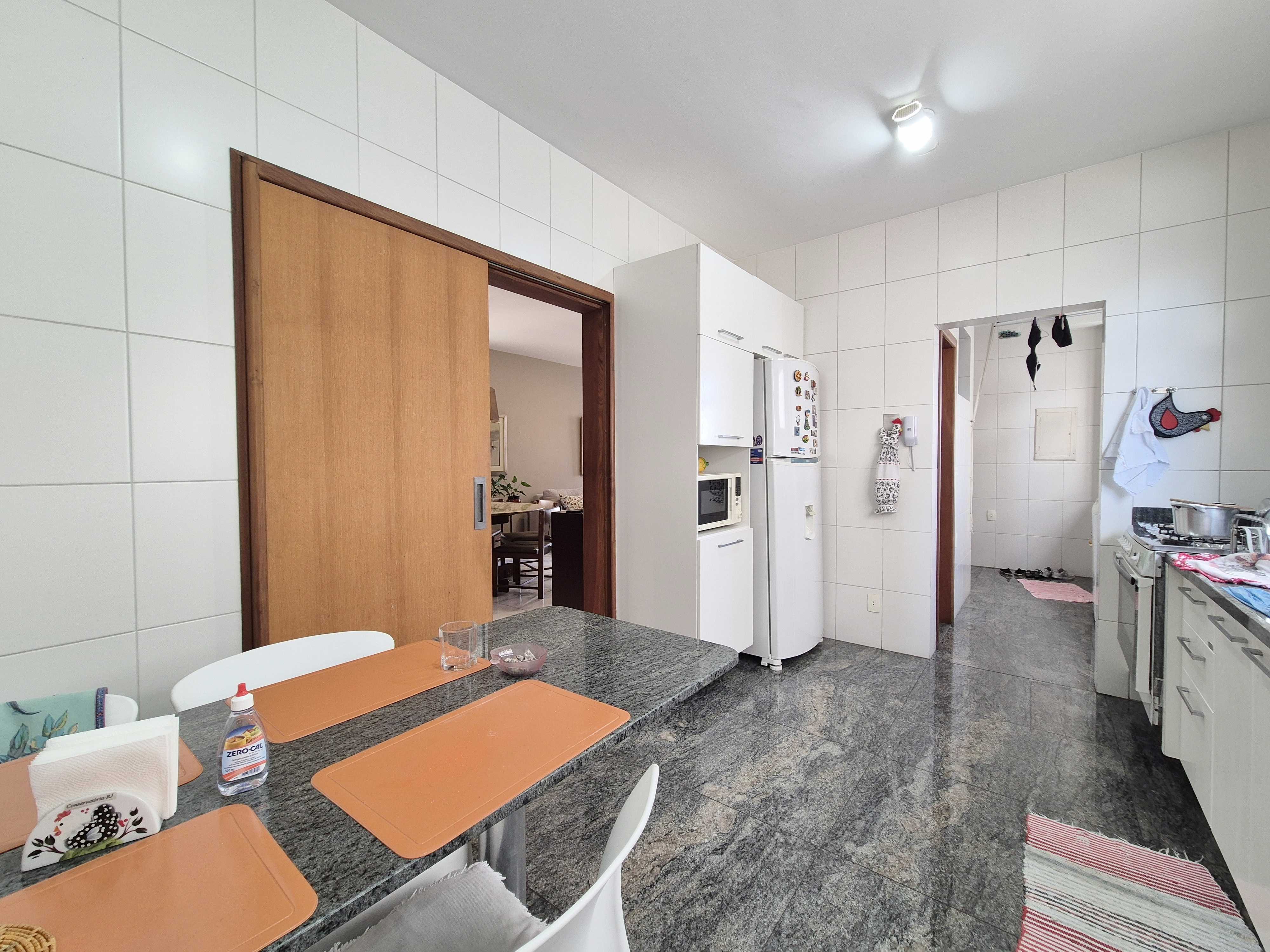 Apartamento à venda com 4 quartos, 136m² - Foto 20