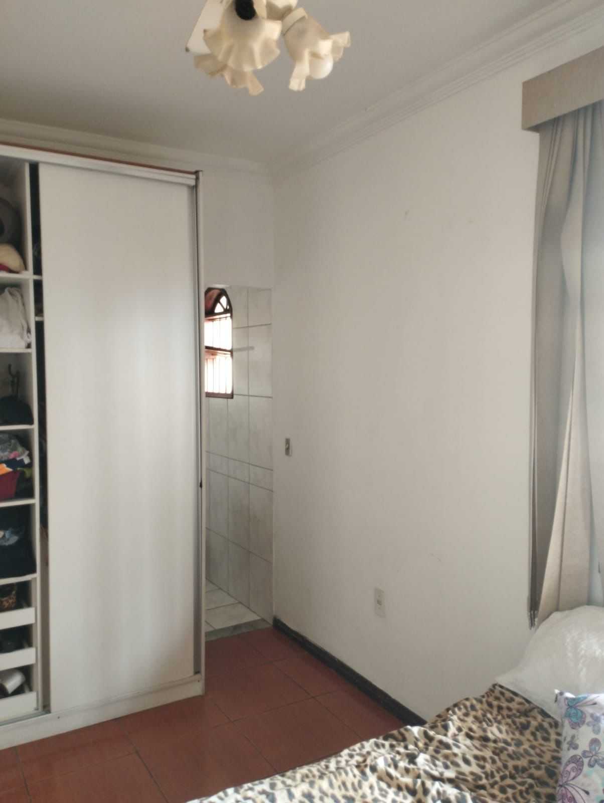 Casa à venda com 3 quartos, 370m² - Foto 13