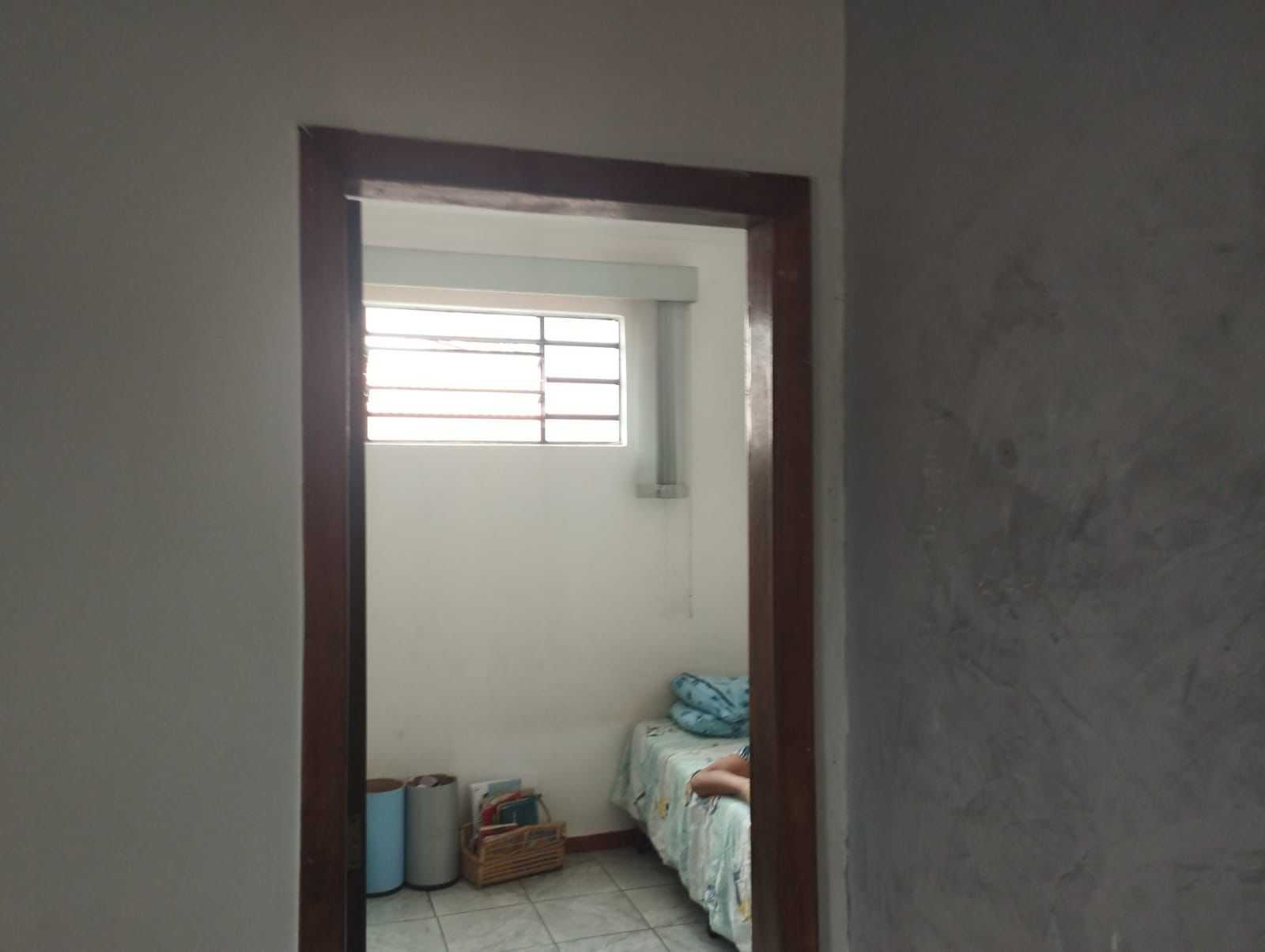 Casa à venda com 3 quartos, 370m² - Foto 18