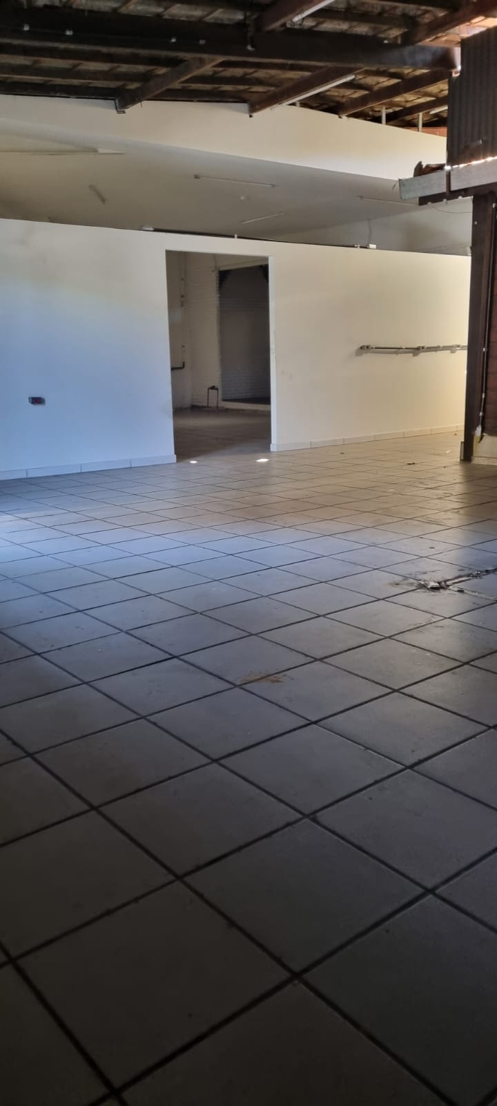 Depósito-Galpão-Armazém para alugar, 160m² - Foto 9