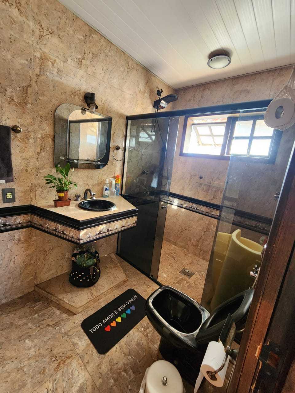 Casa à venda com 4 quartos, 300m² - Foto 14