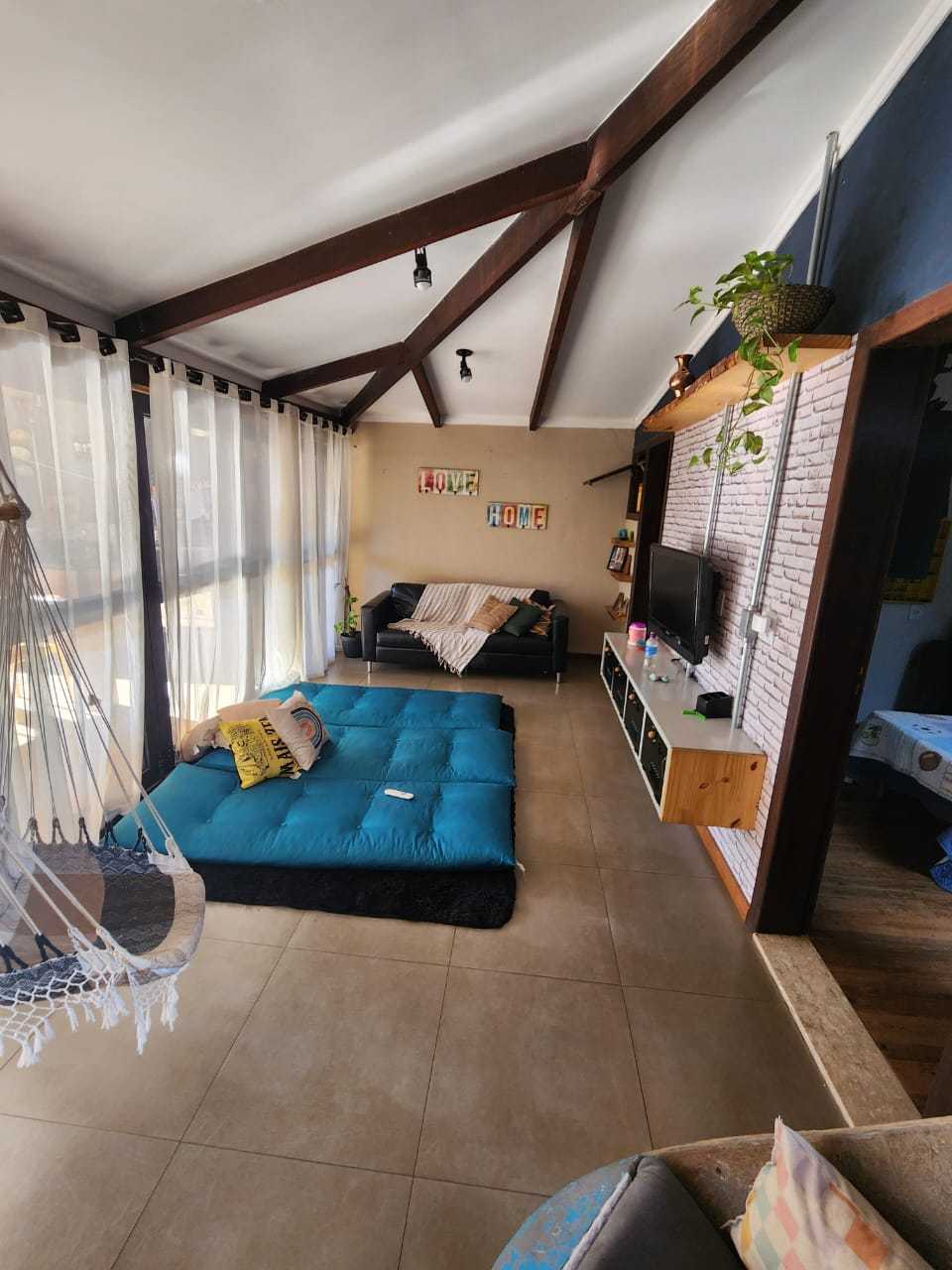 Casa à venda com 4 quartos, 300m² - Foto 4