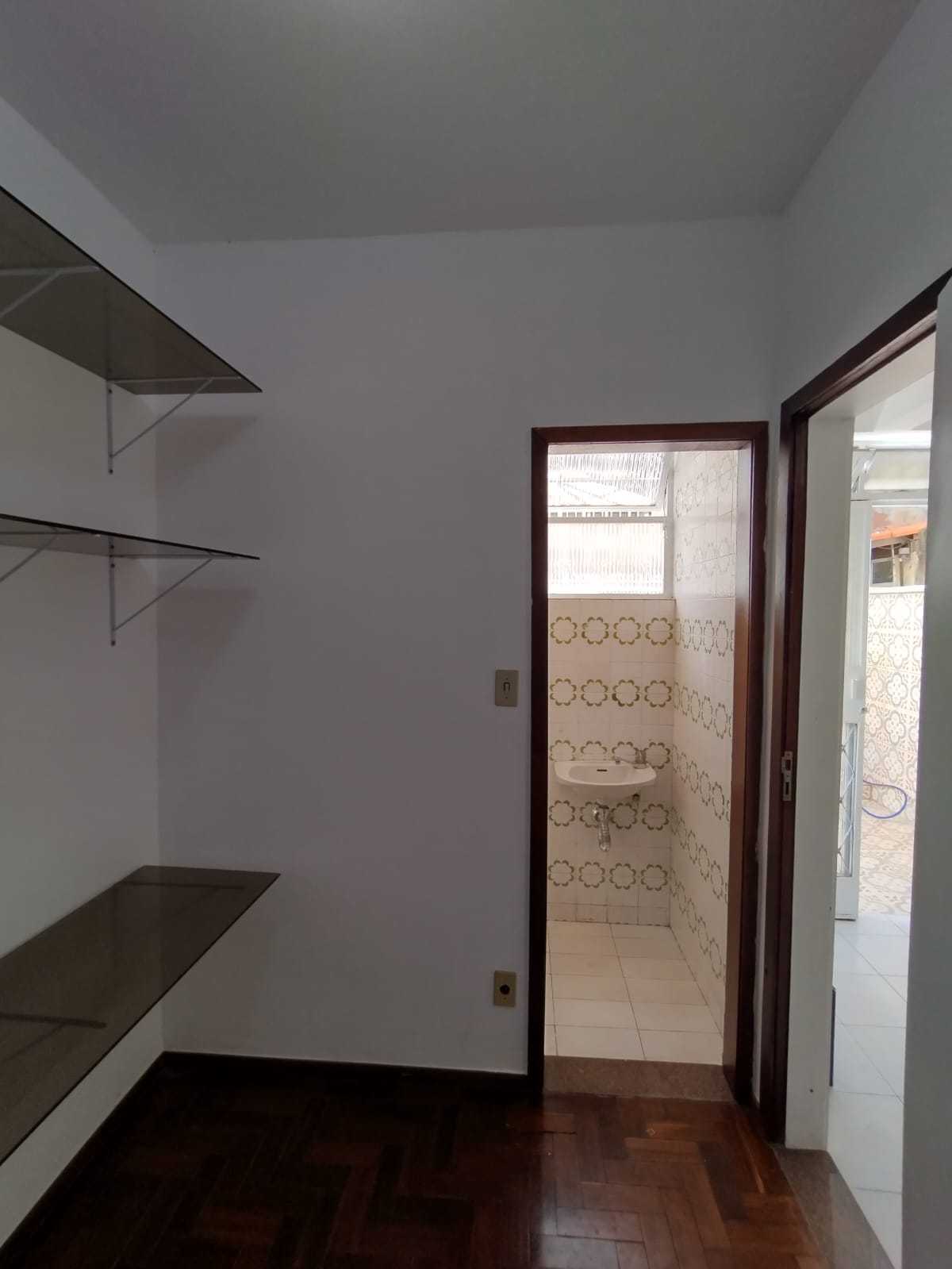 Apartamento para alugar com 3 quartos, 120m² - Foto 11