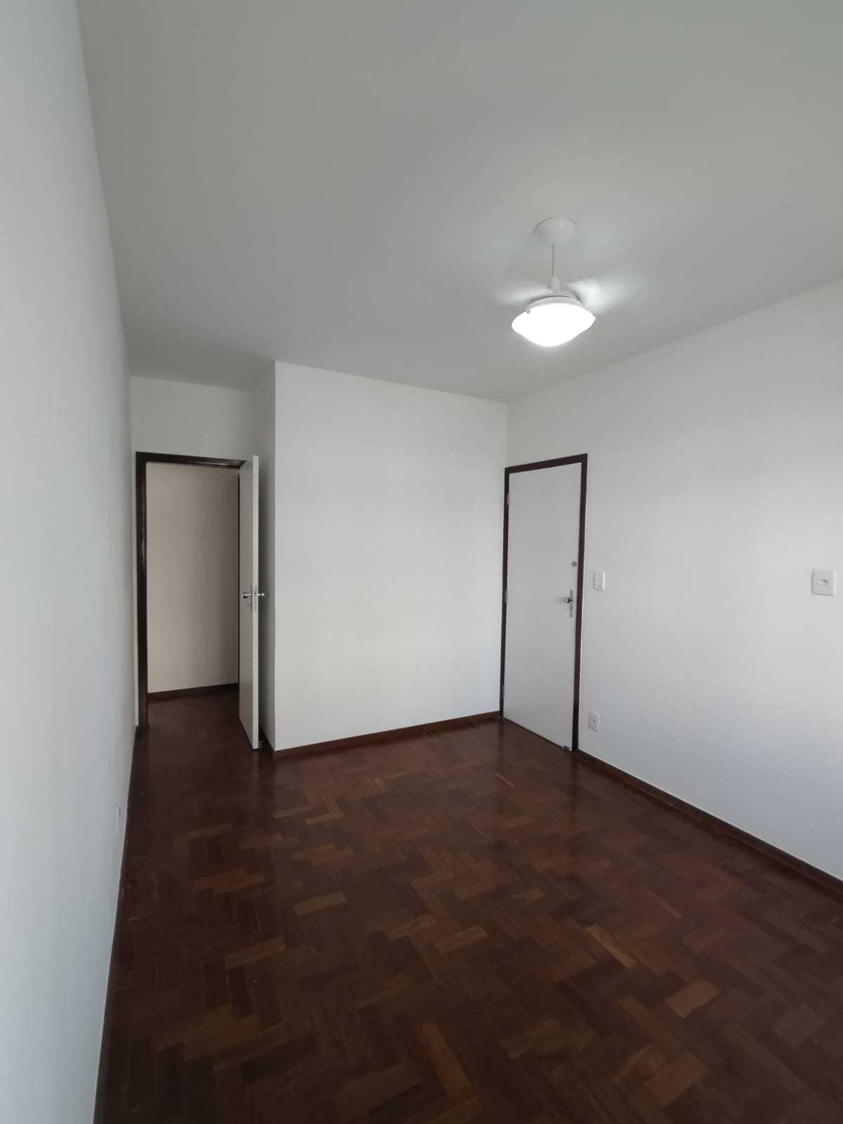 Apartamento para alugar com 3 quartos, 120m² - Foto 5