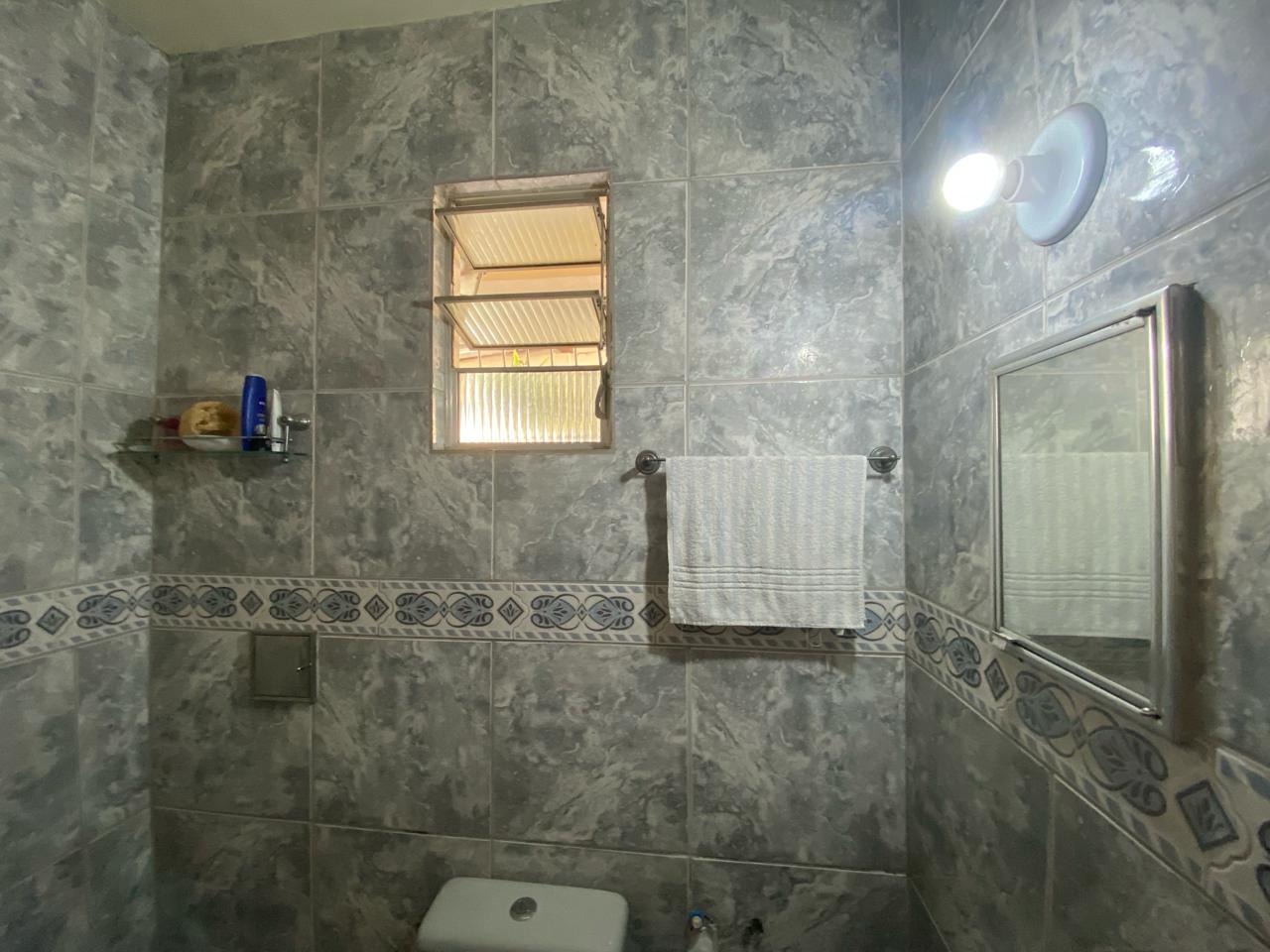 Casa à venda com 3 quartos, 300m² - Foto 13