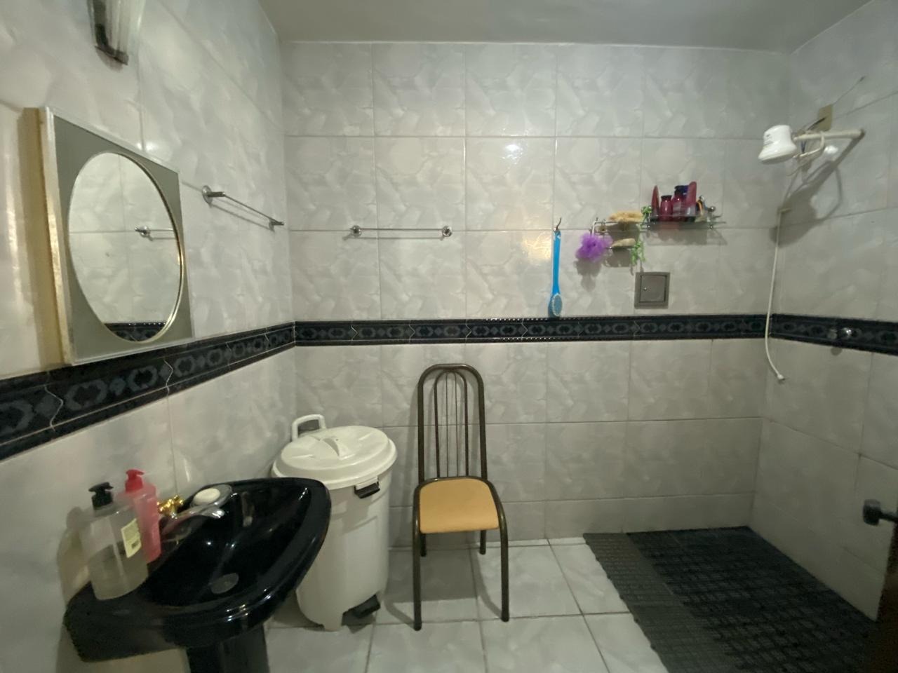 Casa à venda com 3 quartos, 300m² - Foto 11