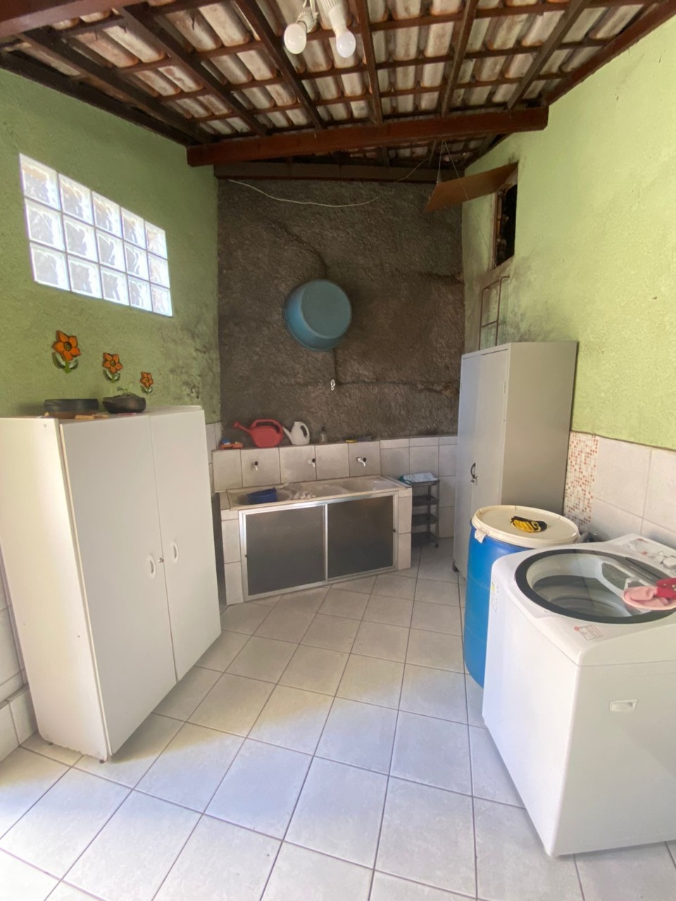 Casa à venda com 2 quartos, 400m² - Foto 10