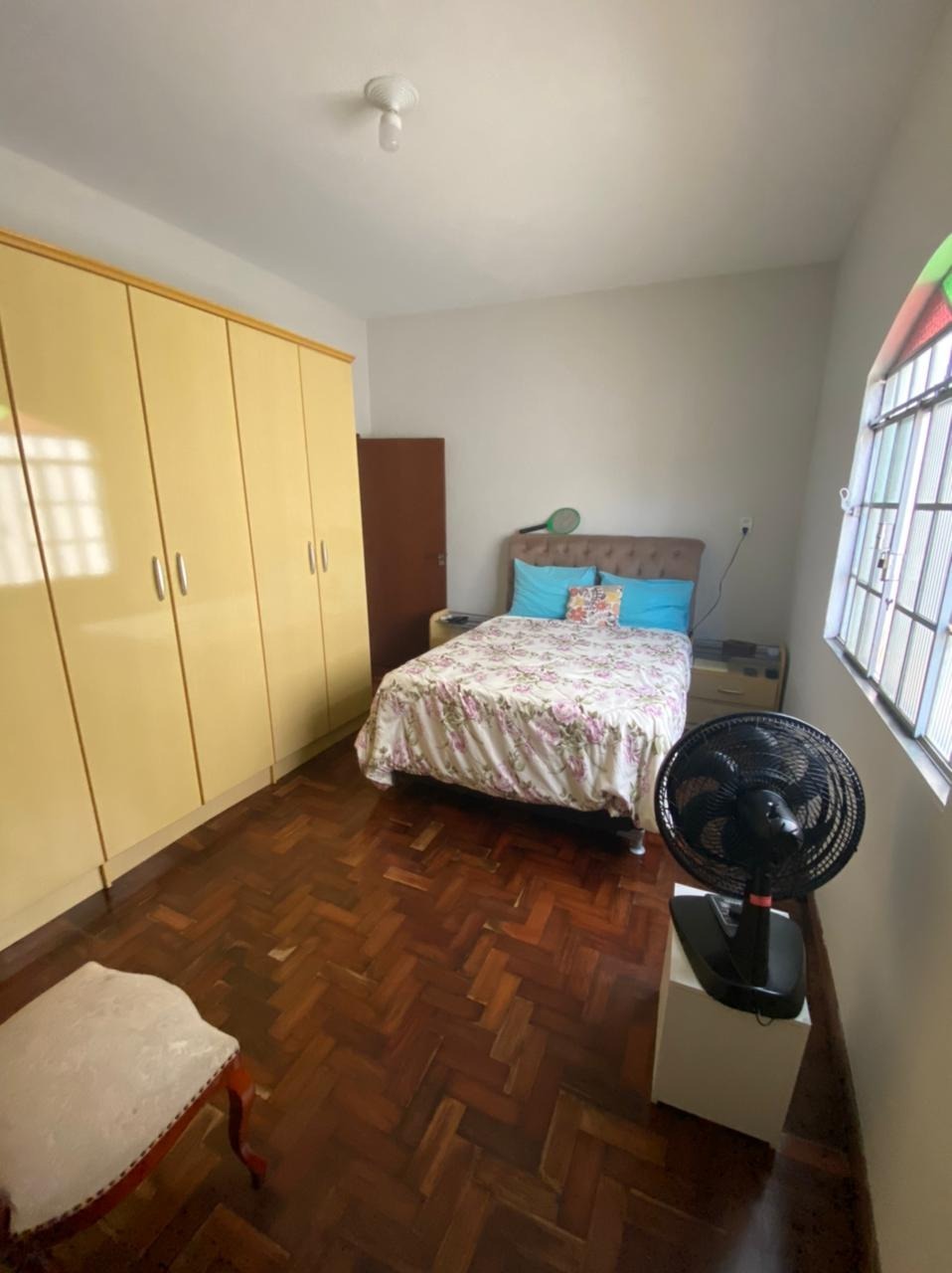 Casa à venda com 4 quartos, 190m² - Foto 9