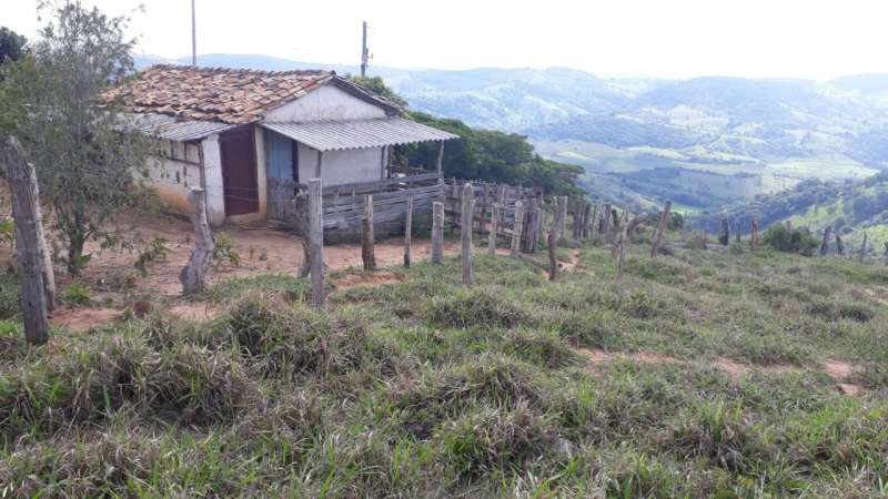 Terreno à venda, 150000m² - Foto 1