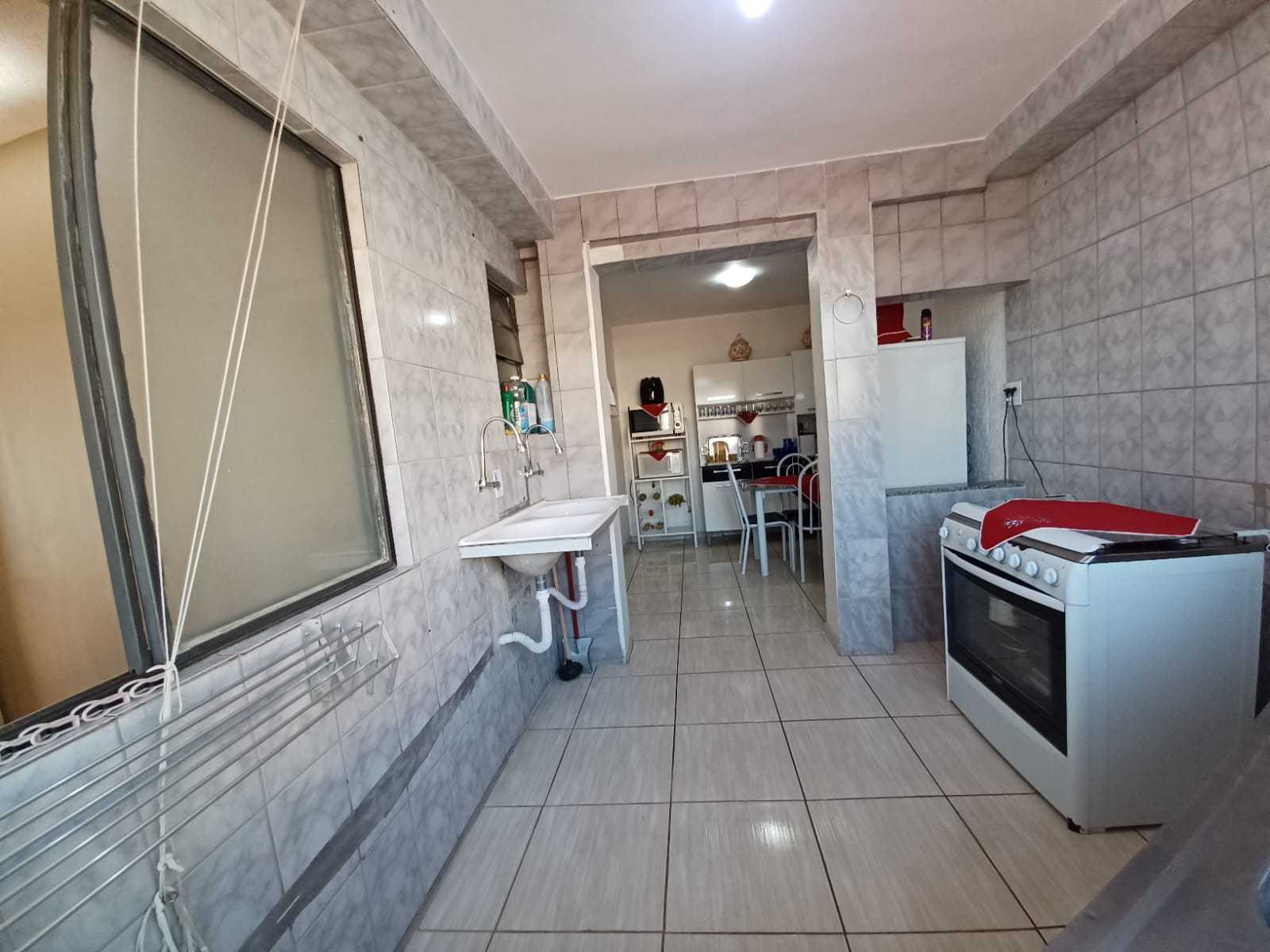 Apartamento à venda com 2 quartos, 65m² - Foto 10