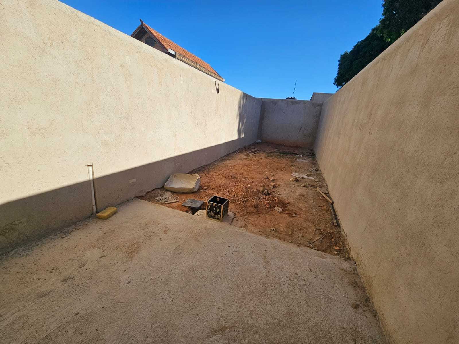 Casa à venda com 2 quartos, 11m² - Foto 5