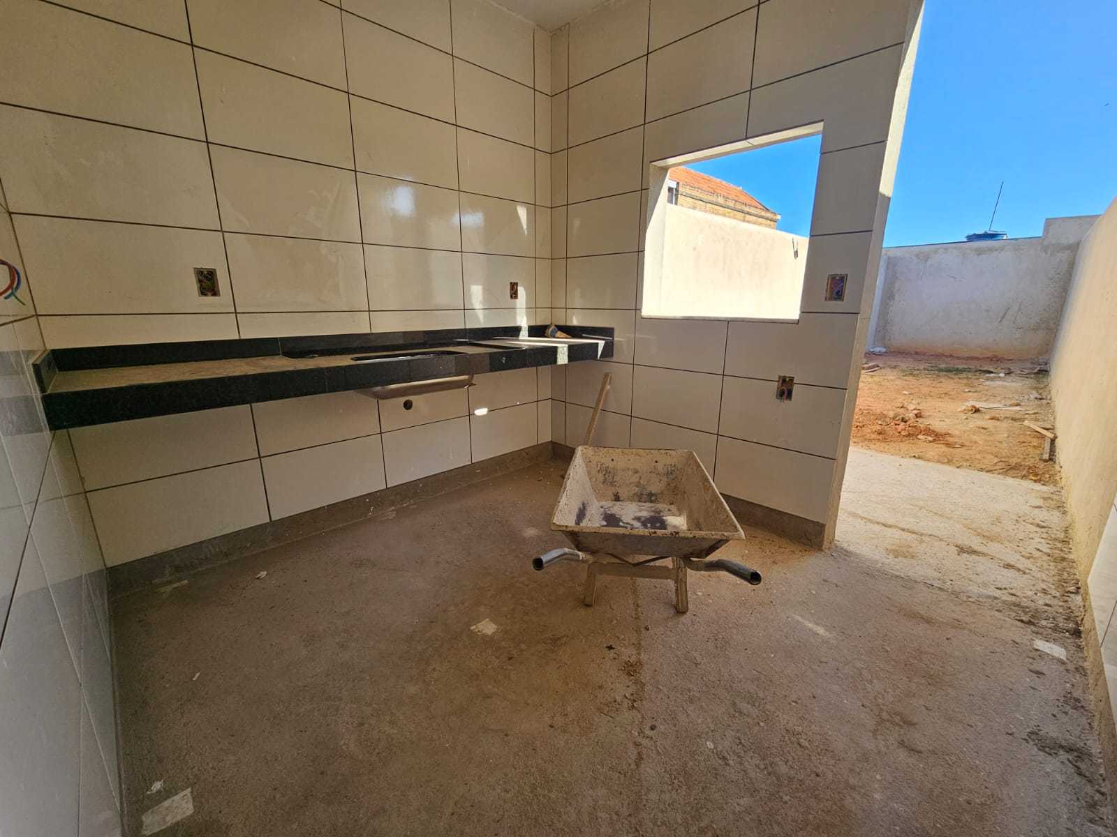 Casa à venda com 2 quartos, 11m² - Foto 7