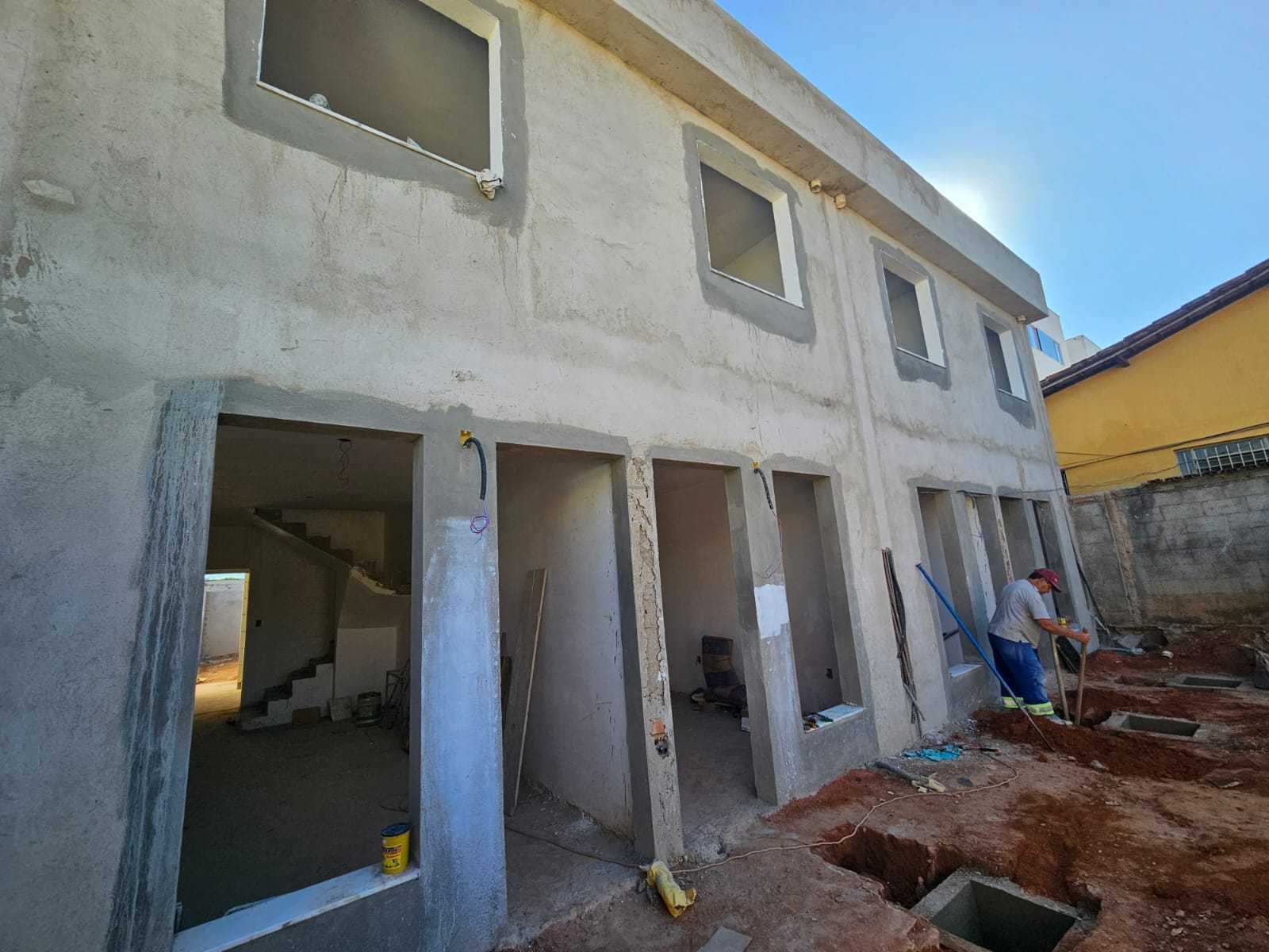 Casa à venda com 2 quartos, 11m² - Foto 1