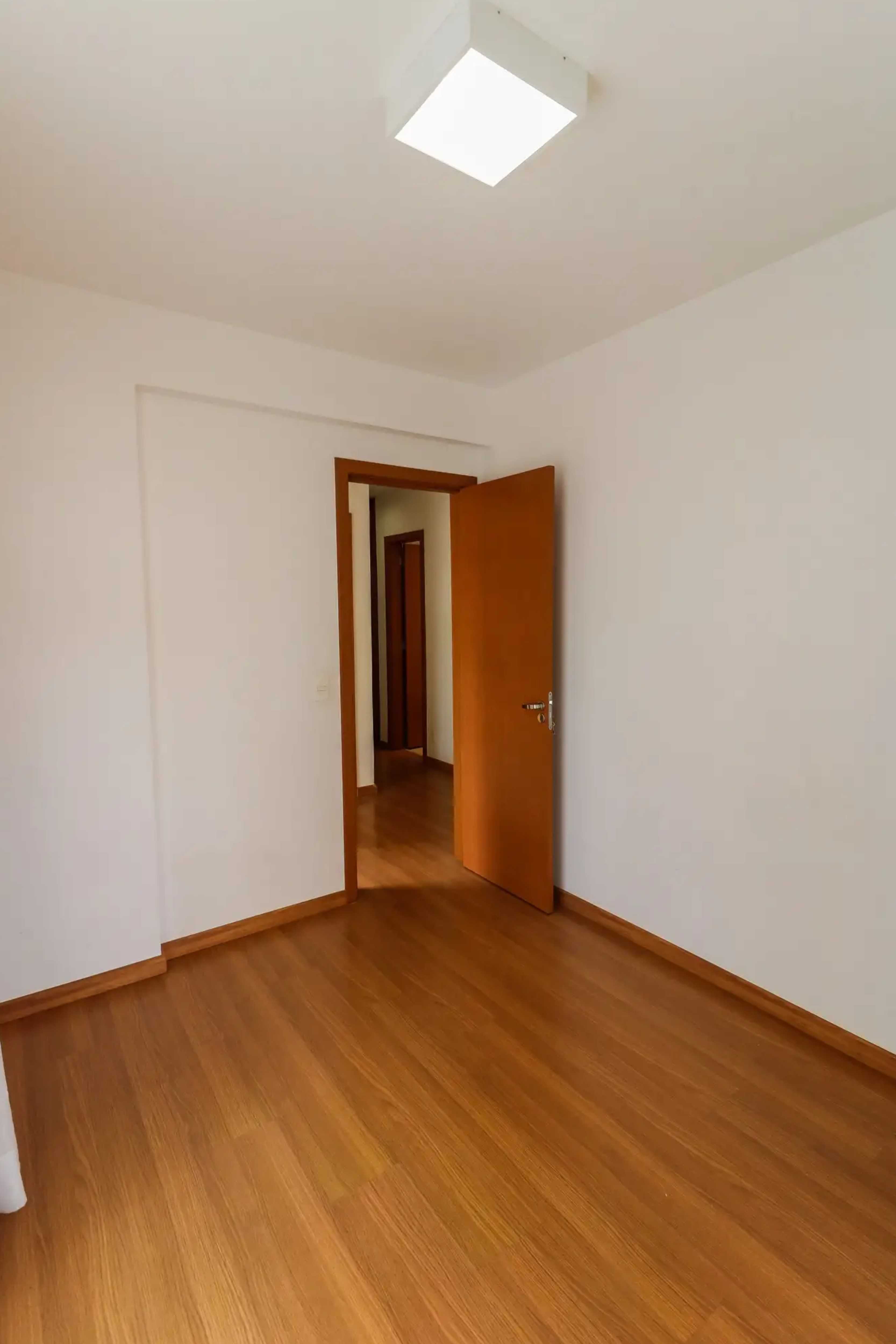 Apartamento à venda com 3 quartos, 108m² - Foto 19