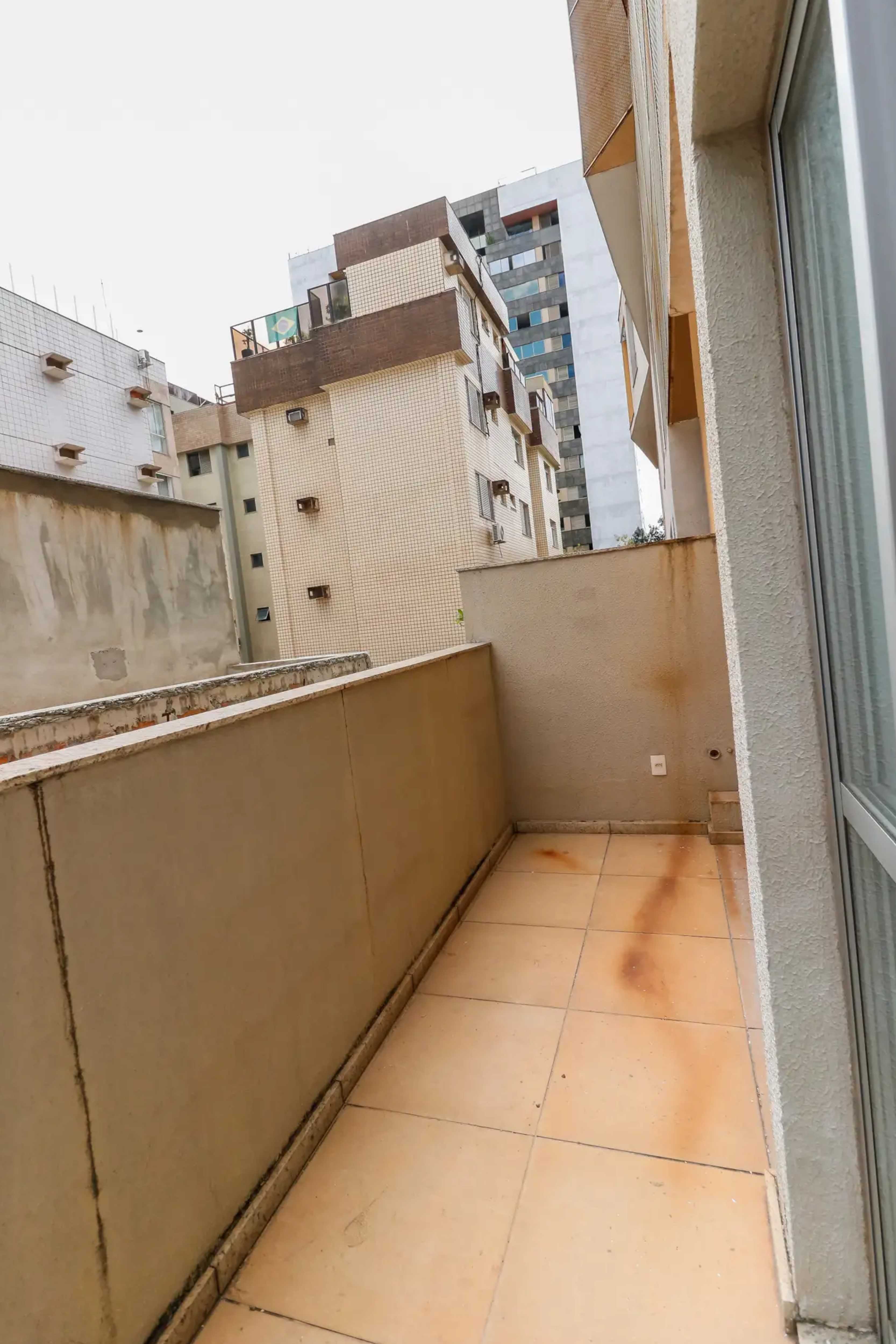 Apartamento à venda com 3 quartos, 108m² - Foto 23