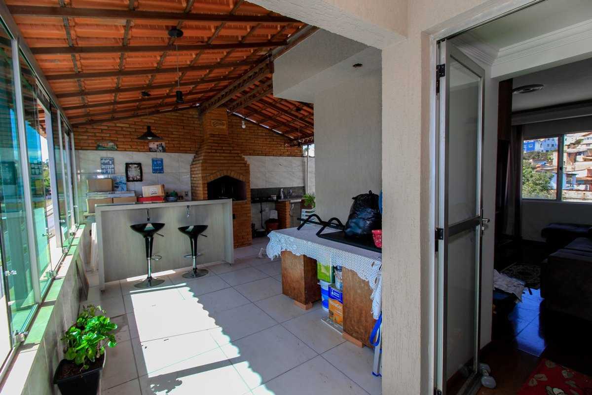 Cobertura à venda com 2 quartos, 110m² - Foto 3