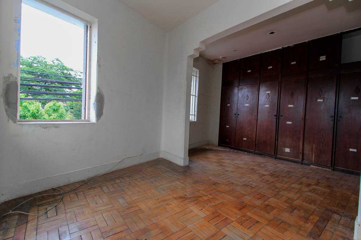 Casa à venda com 3 quartos, 195m² - Foto 8