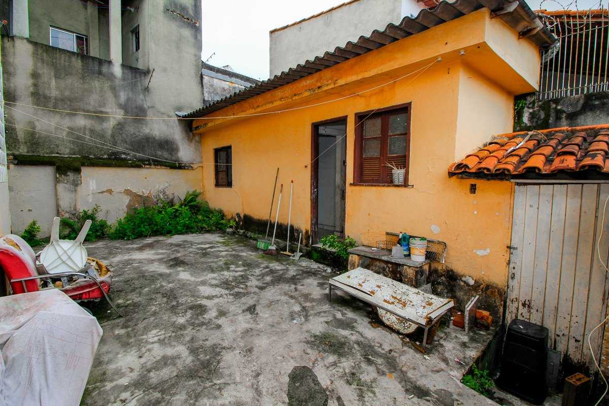 Casa à venda com 3 quartos, 195m² - Foto 13