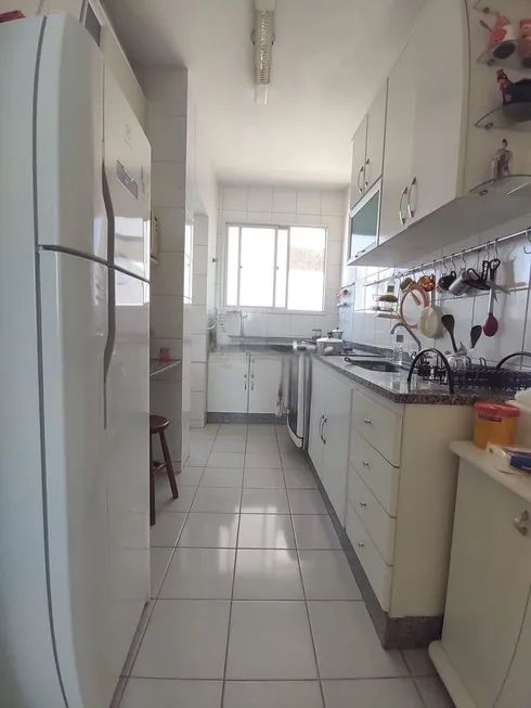 Apartamento à venda com 3 quartos, 89m² - Foto 17