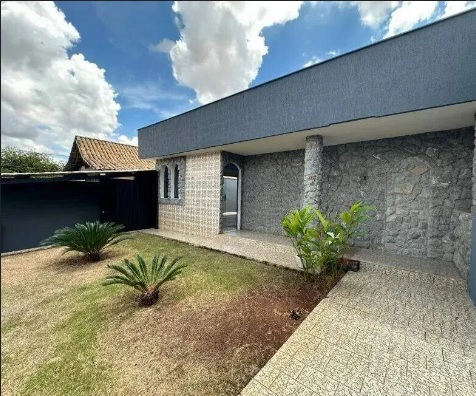 Casa à venda com 3 quartos, 220m² - Foto 9