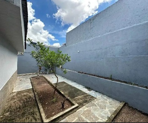 Casa à venda com 3 quartos, 220m² - Foto 18