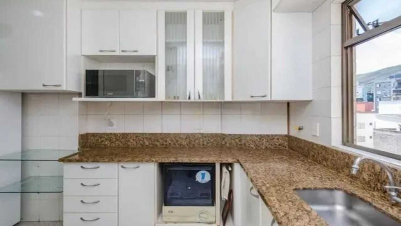 Apartamento à venda com 3 quartos, 105m² - Foto 5