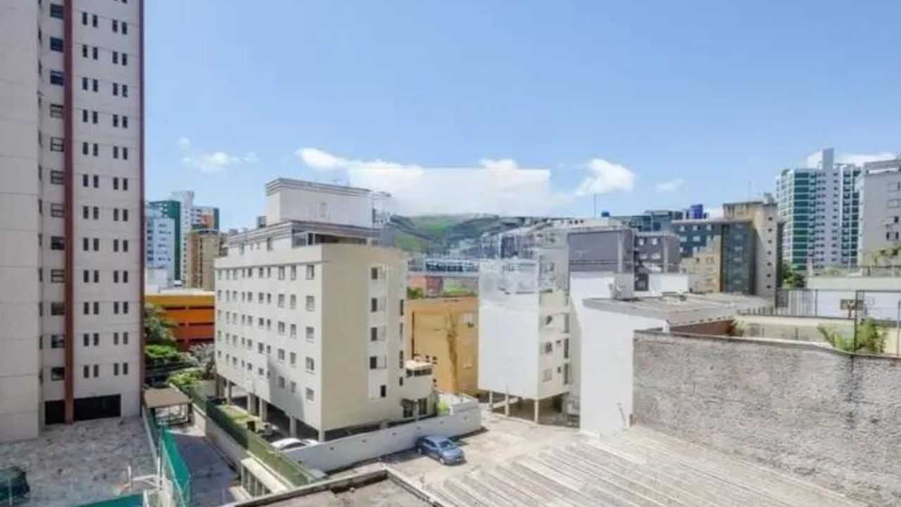 Apartamento à venda com 3 quartos, 105m² - Foto 9