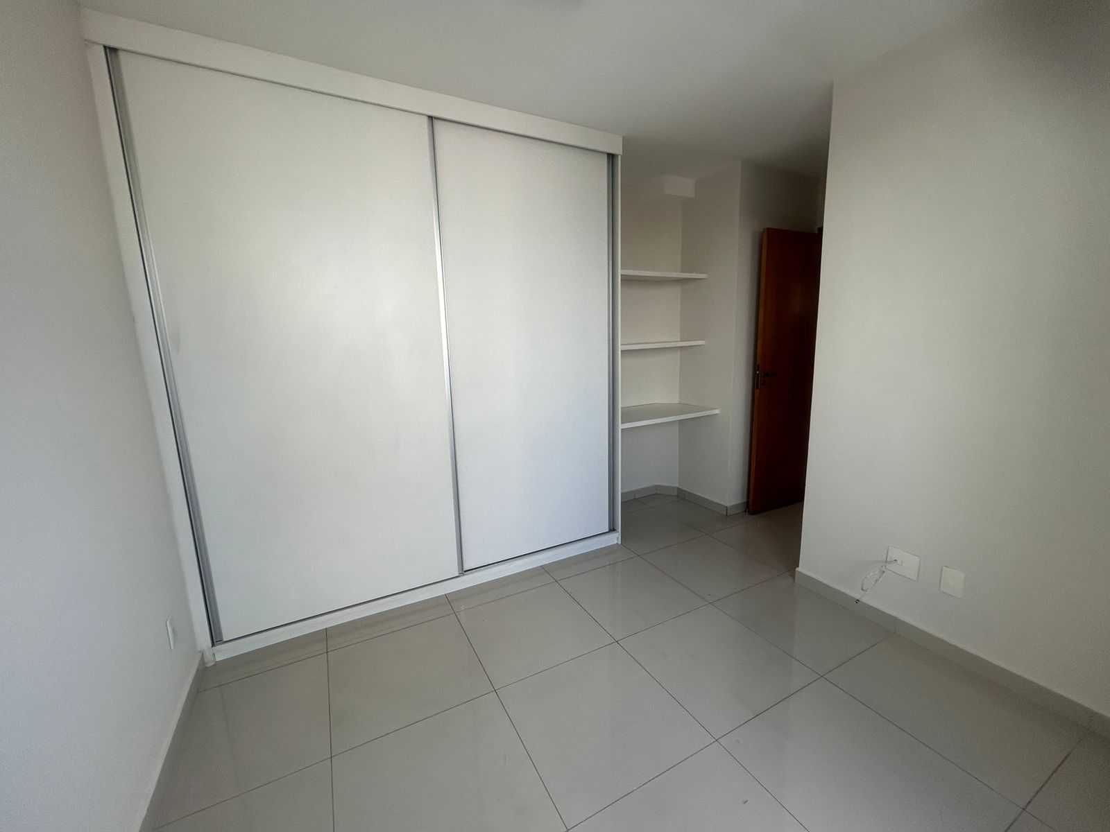 Apartamento à venda com 3 quartos, 90m² - Foto 8