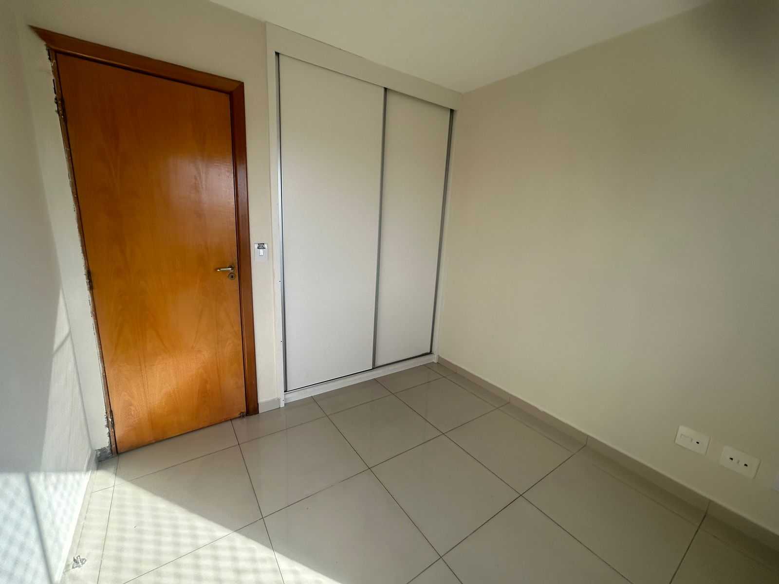 Apartamento à venda com 3 quartos, 90m² - Foto 11