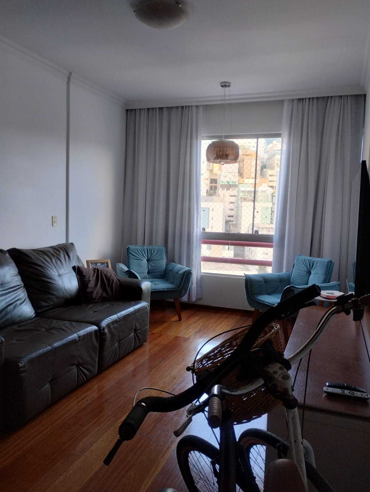 Apartamento à venda com 3 quartos, 80m² - Foto 1