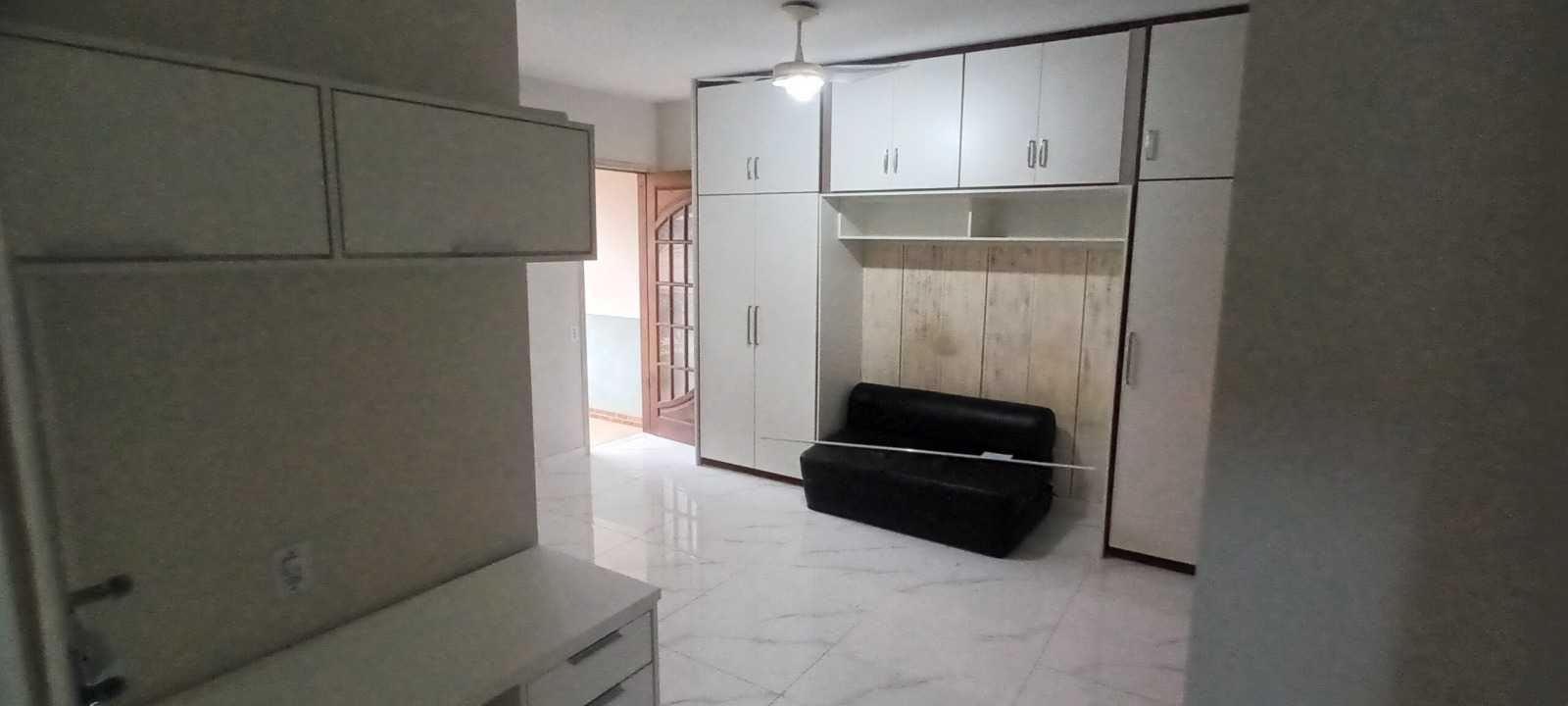 Casa de Condomínio para alugar com 4 quartos, 200m² - Foto 20