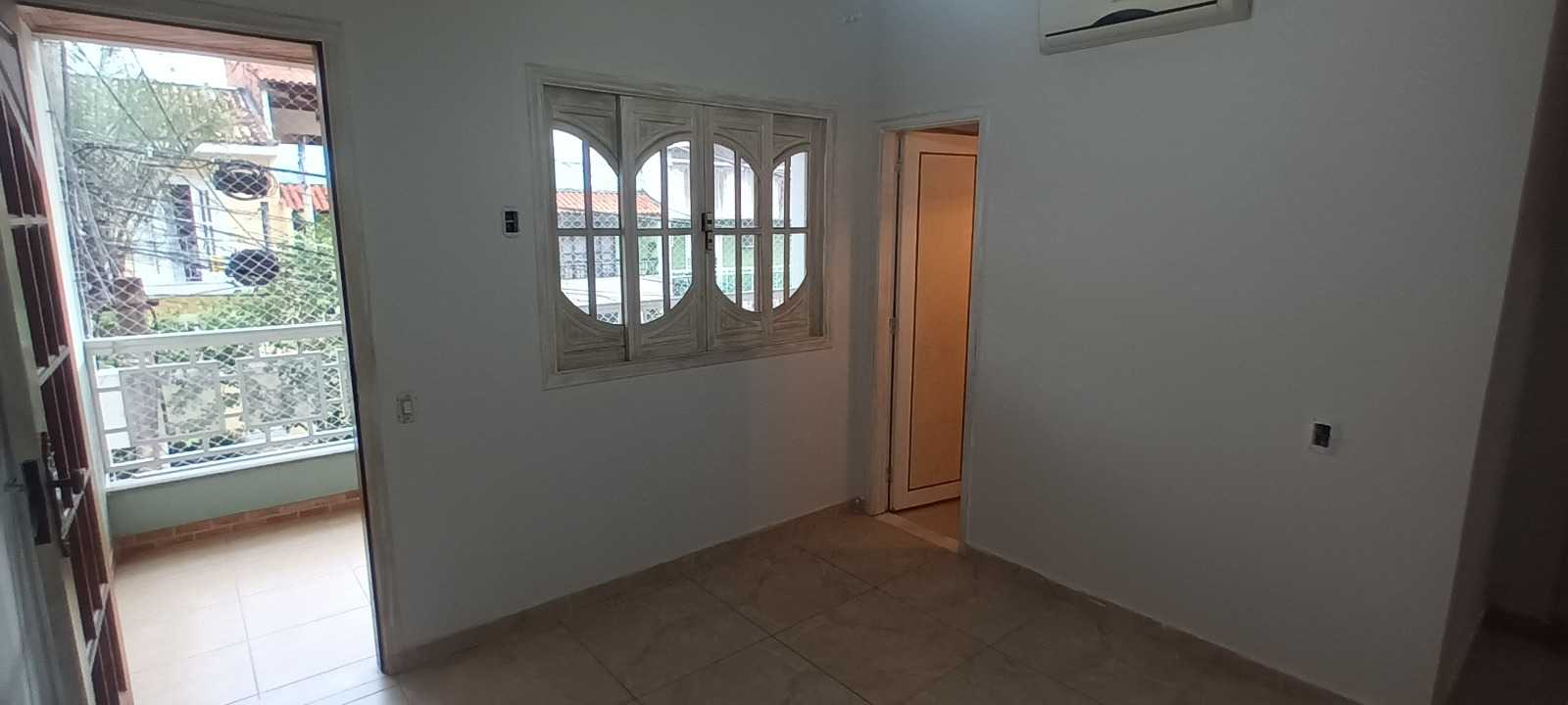 Casa de Condomínio para alugar com 4 quartos, 200m² - Foto 19