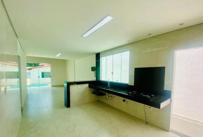 Casa à venda com 3 quartos, 210m² - Foto 18