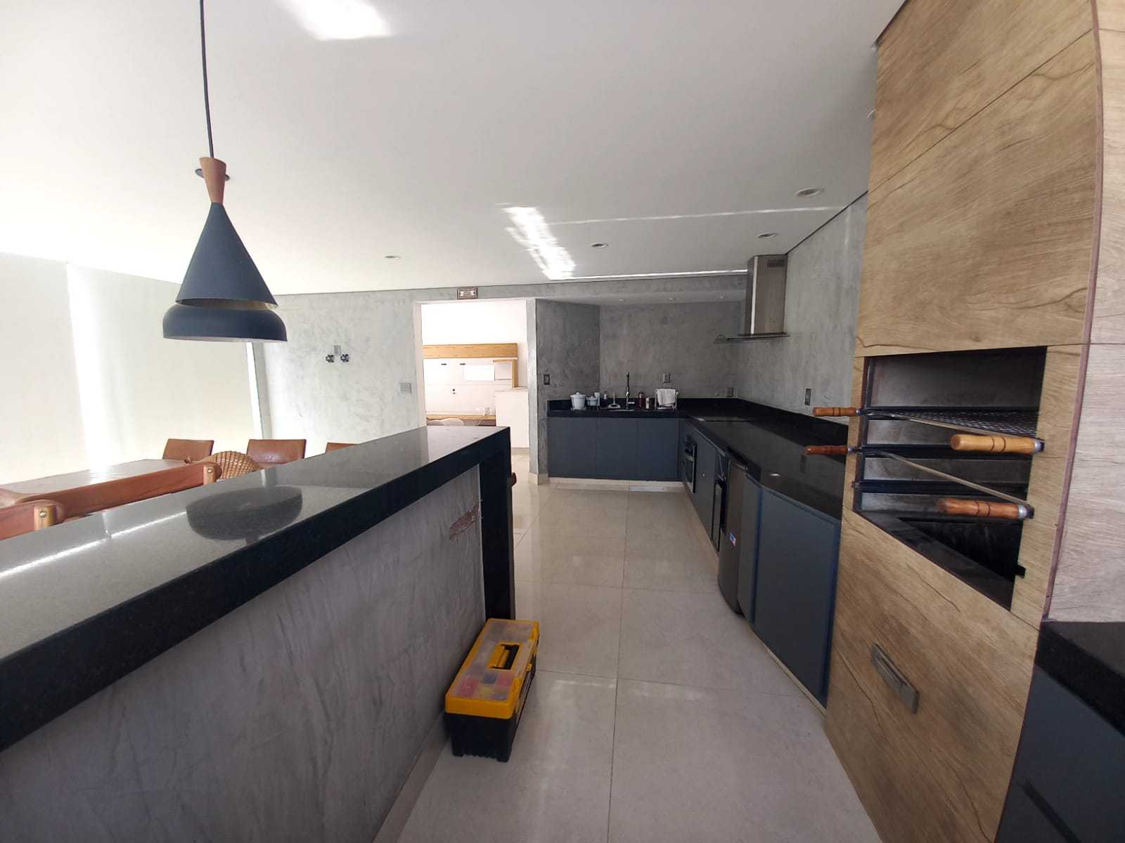 Cobertura para alugar com 2 quartos, 237m² - Foto 13