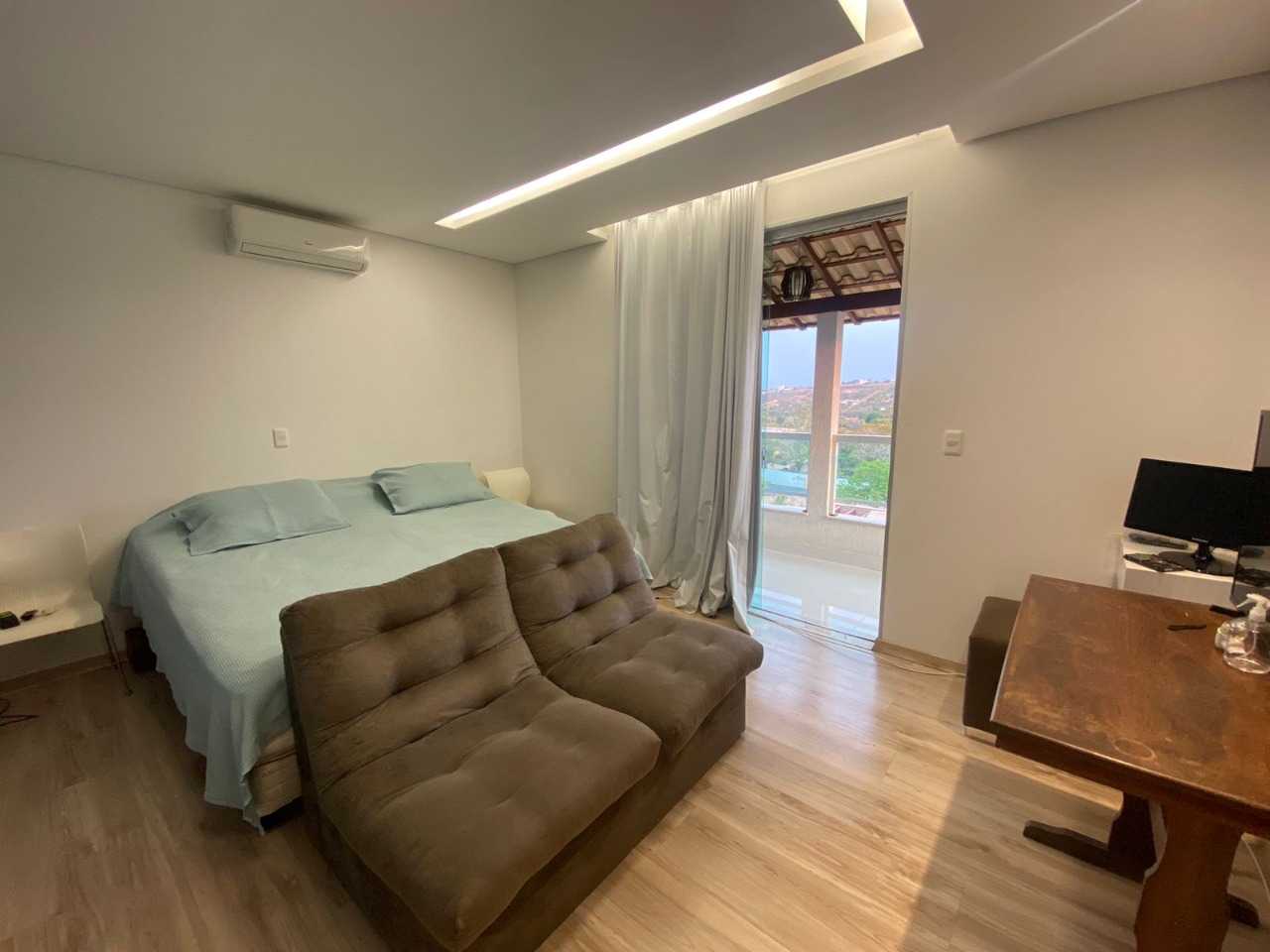 Casa à venda com 4 quartos, 300m² - Foto 8