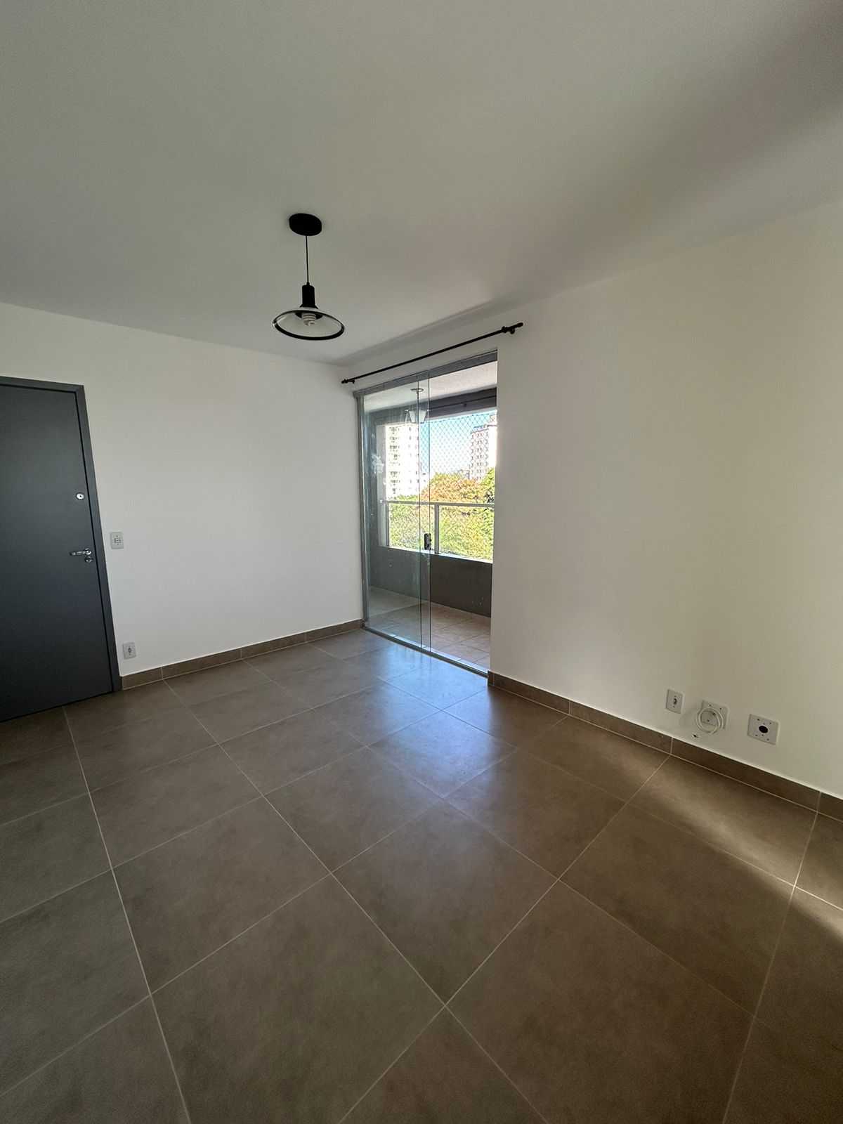 Apartamento para alugar com 2 quartos, 70m² - Foto 6