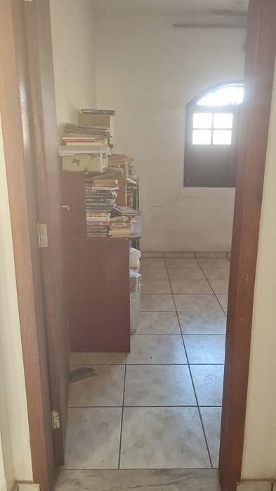 Casa à venda com 2 quartos, 180m² - Foto 11