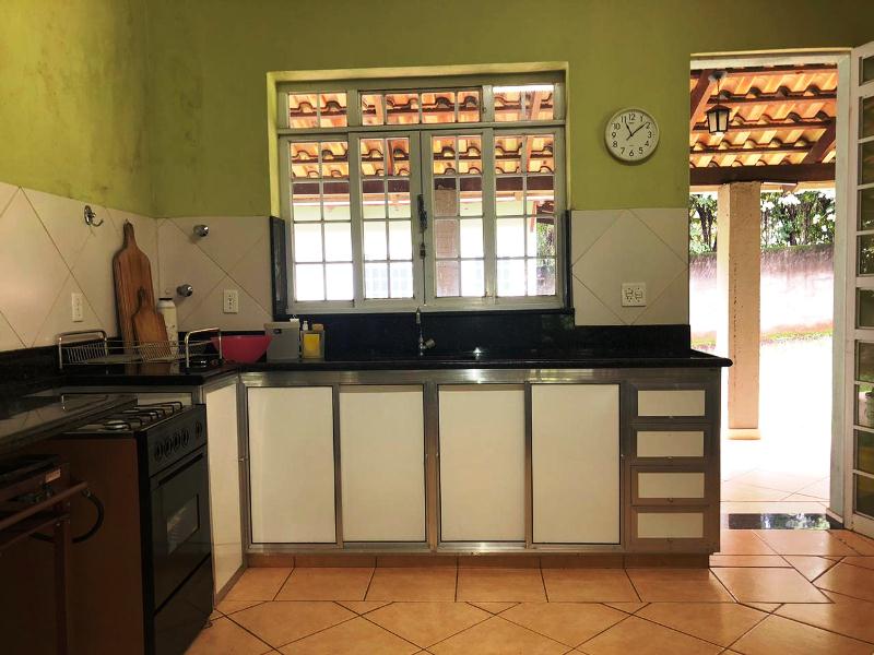 Chácara à venda com 3 quartos, 250m² - Foto 14