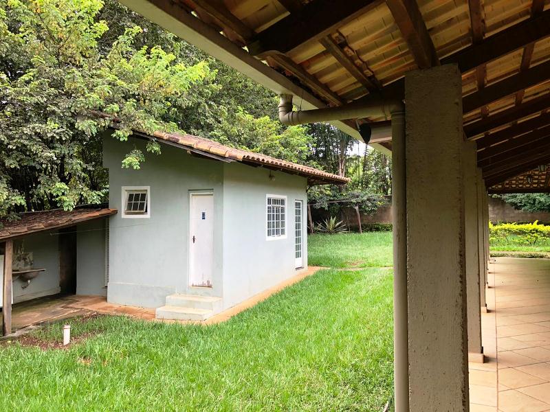 Chácara à venda com 3 quartos, 250m² - Foto 15