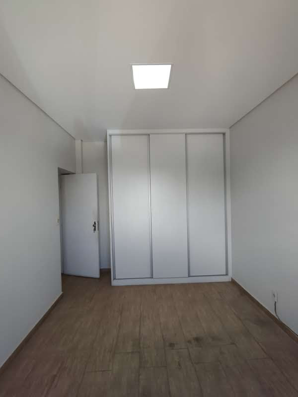 Casa para alugar com 3 quartos, 123m² - Foto 13