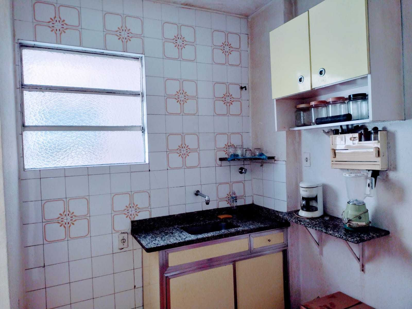 Apartamento à venda com 2 quartos, 60m² - Foto 3