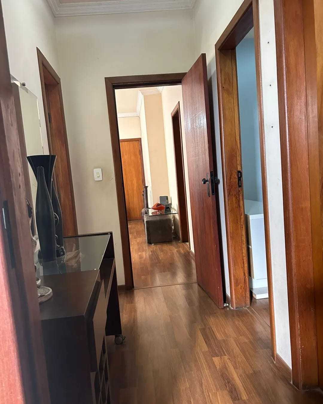 Apartamento à venda com 3 quartos, 94m² - Foto 3