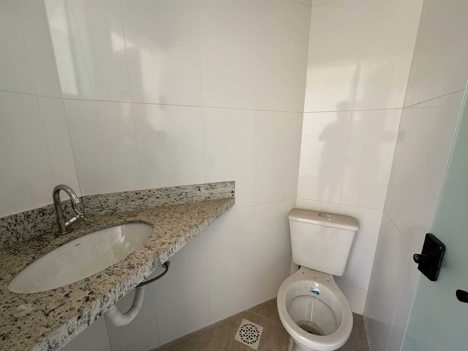 Casa à venda com 2 quartos, 98m² - Foto 4