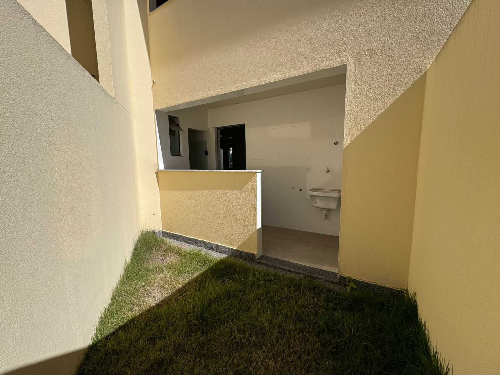 Casa à venda com 2 quartos, 98m² - Foto 7