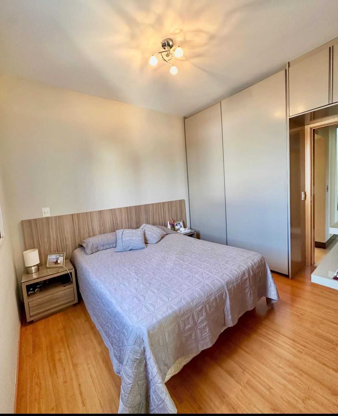 Apartamento à venda com 3 quartos, 115m² - Foto 5