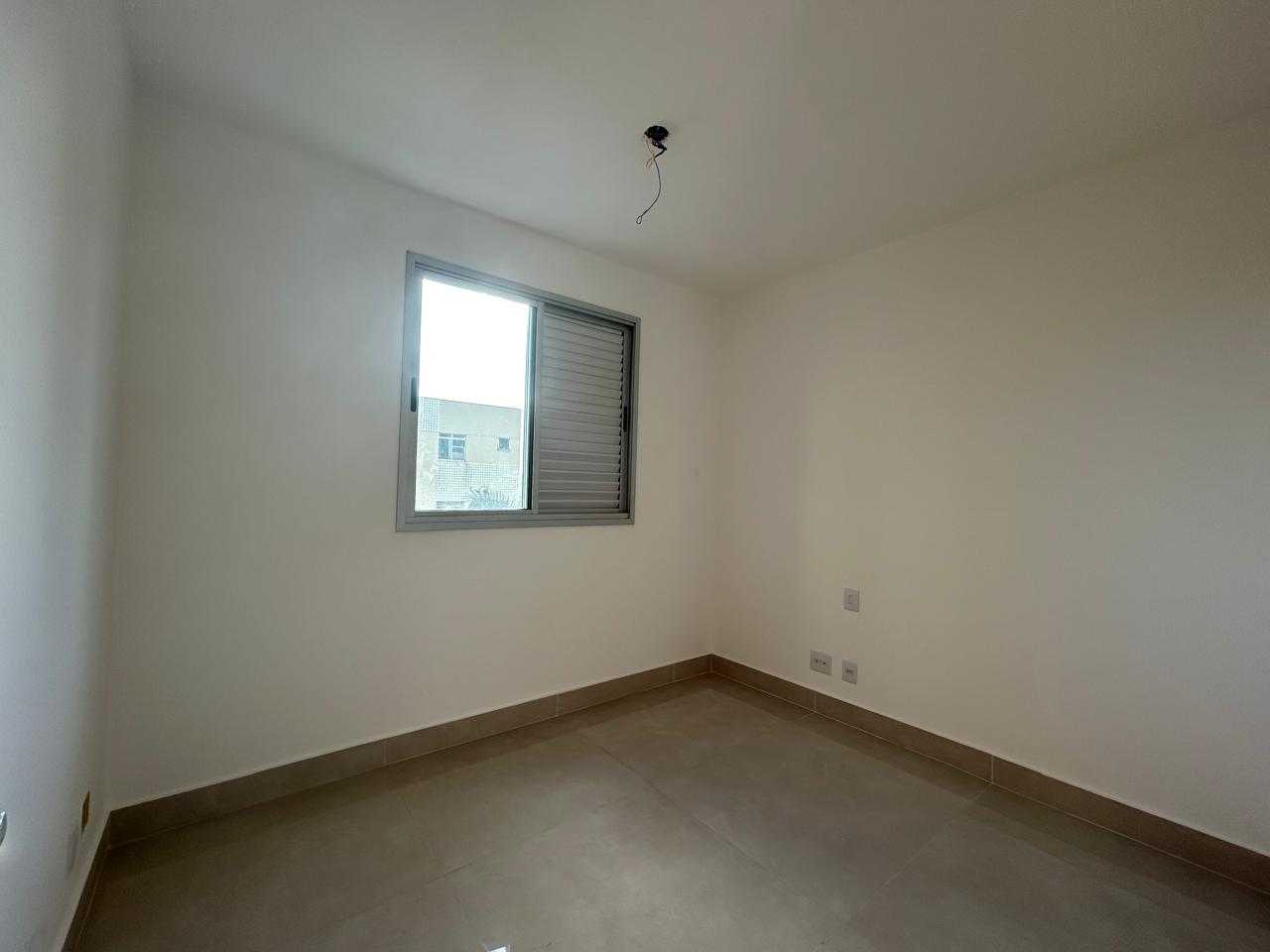 Apartamento à venda com 3 quartos, 150m² - Foto 12