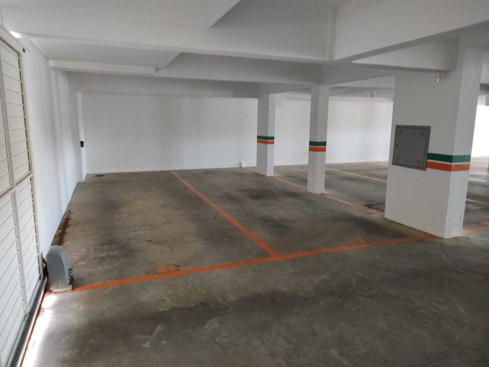 Apartamento à venda com 2 quartos, 77m² - Foto 20