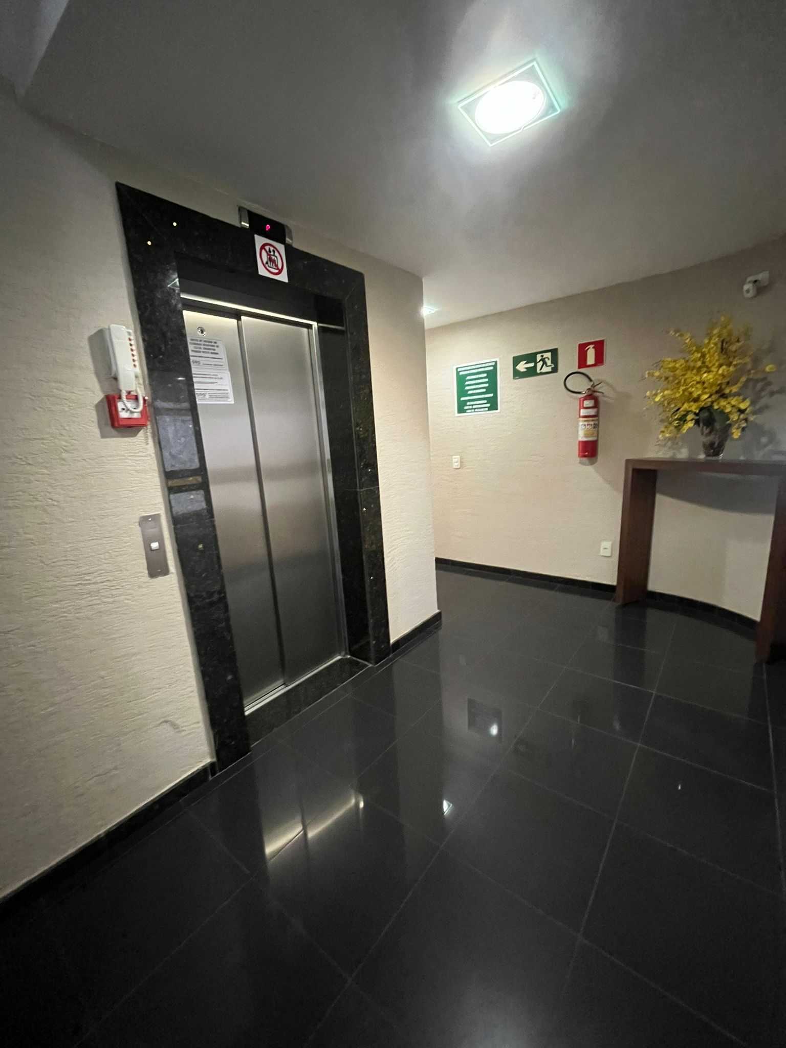 Apartamento à venda com 1 quarto, 67m² - Foto 19