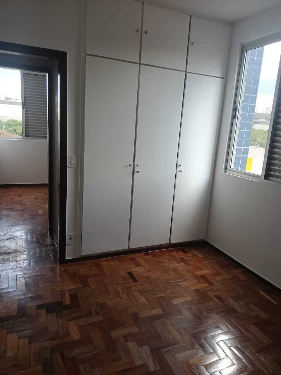 Apartamento à venda com 3 quartos, 90m² - Foto 12